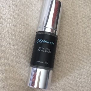 Hydrating facial serum